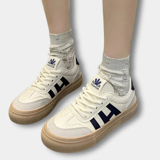 Zapatillas con detalle lateral contrastado para Women - Nina