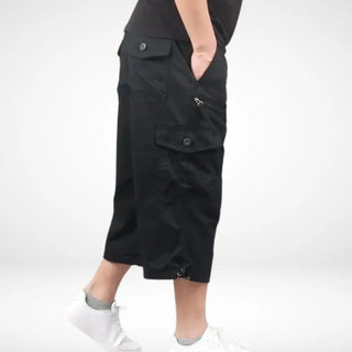 Shorts tipo cargo con bolsillos amplios para hombre - Clyde