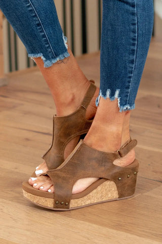 Sandalias con cuña y cortes laterales para Mujer – Patrice