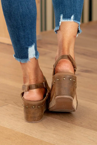Sandalias con cuña y cortes laterales para Mujer – Patrice