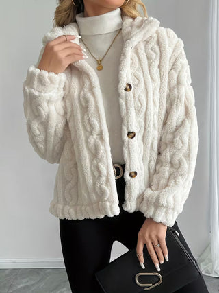 Calvera | Chaqueta Teddy Texturizada de Mujer con Botones Frontales