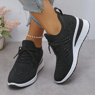Delphine | Zapatillas con Soporte de Talón y Detalles en Strass para Mujer