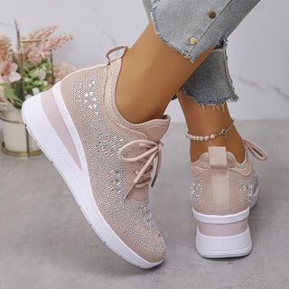 Delphine | Zapatillas con Soporte de Talón y Detalles en Strass para Mujer