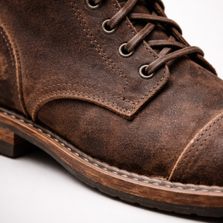 Tavren | Botas de Hombre con Cordones y Costuras Reforzadas