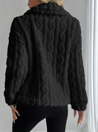 Calvera | Chaqueta Teddy Texturizada de Mujer con Botones Frontales