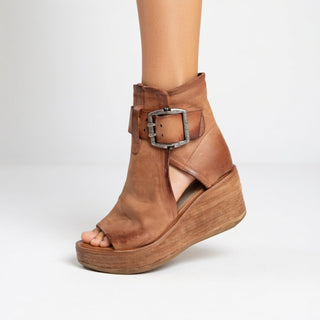 Clover | Sandalias de Cuña para Mujer con Hebilla Vintage y Suela de Madera