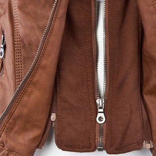 Henrietta | Chaqueta con Capucha y Cremallera Frontal para Mujer