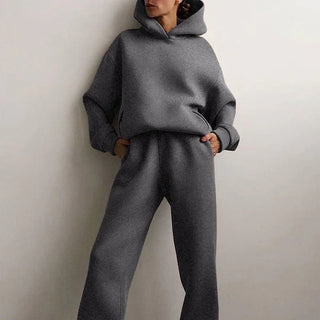 Merovelle | Conjunto de Mujer Oversize con Sudadera y Pantalón