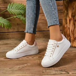 Marveline | Zapatilla Blanca con Suela Flexible para Mujer