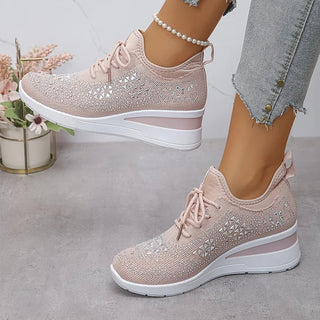 Delphine | Zapatillas con Soporte de Talón y Detalles en Strass para Mujer
