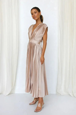 Vestido plisado con escote profundo – Wendy