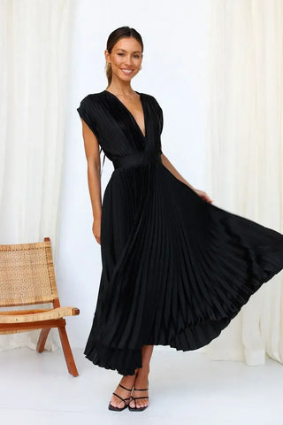 Vestido plisado con escote profundo – Wendy