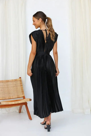Vestido plisado con escote profundo – Wendy