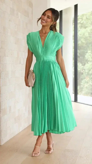 Vestido plisado con escote profundo – Wendy