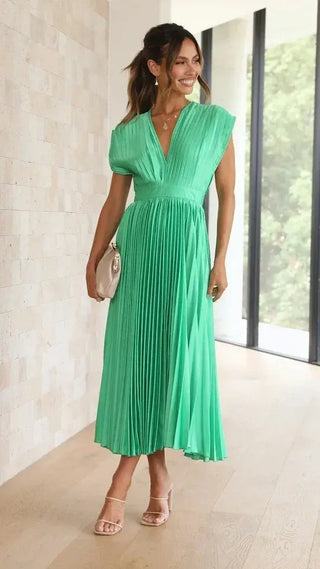 Vestido plisado con escote profundo – Wendy