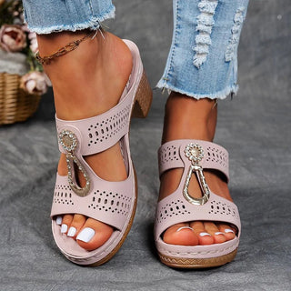 Clarisse | Sandalias Ortopédicas con Tacón y Diseño Calado para Mujer