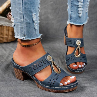 Clarisse | Sandalias Ortopédicas con Tacón y Diseño Calado para Mujer
