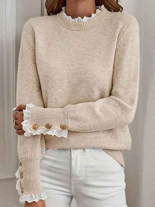 Clarie | Suéter de punto para mujer con ribete de volantes y puños con botones