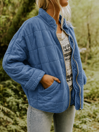 Sylvan | Chaqueta acolchada para mujer con cuello alto y cierre frontal de cremallera